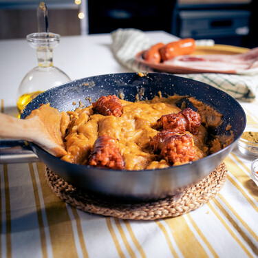 Gachas manchegas: una receta tradicional, con muchas variantes, que hay que aprender a hacer a ojo