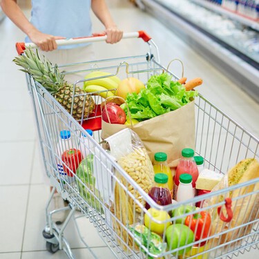 Aunque no te guste, esta es la mejor hora del día para hacer la compra en el supermercado en verano 