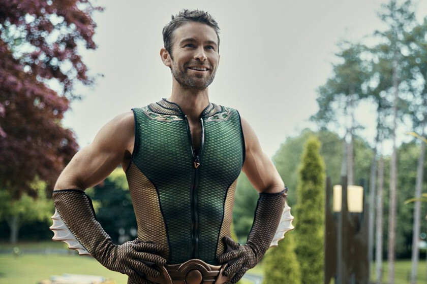 El actor de Profundo en The Boys propuso protagonizar un spin-off inspirado en Tropic Thunder y una comedia negra de HBO