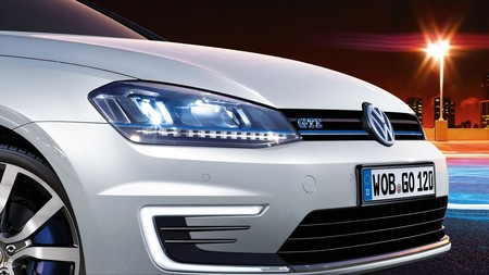 El Volkswagen Golf GTE se renueva en 2017, pero no esperes demasiado
