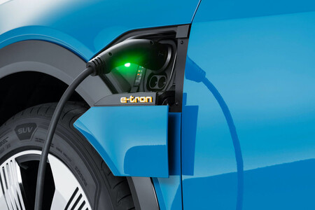 Audi e-tron recibe actualización de software y gana 20 kilómetros extra de autonomía