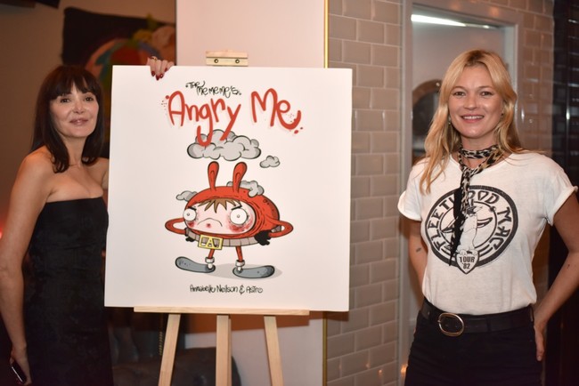 Annabelle Neilson Muere1