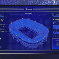 Un partido de fútbol, un estadio a reventar y la conectividad de Telefónica para atender una urgencia médica 