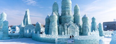 A China desafia a lógica da engenharia ao erguer a maior megaestrutura de gelo do mundo todos os anos 