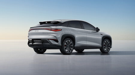 BYD Sealion 7