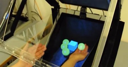 HoloDesk, Kinect vuelve a demostrar el prometedor futuro que tiene por delante