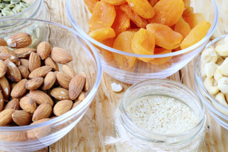Siete opciones de snacks vegetarianos, ricos en proteínas