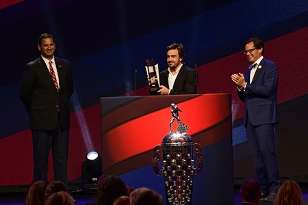 Fernando Alonso se corona como el mejor rookie de las 500 Millas de Indianápolis