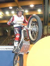 Toni Bou vence en el Trial Indoor de Granada