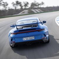 ¡Demencial! A 300 km/h durante 5.000 kilómetros: el fatigoso test que superó el Porsche 911 GT3 en su puesta a punto 