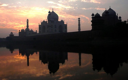 Taj Mahal desde el Yamuna