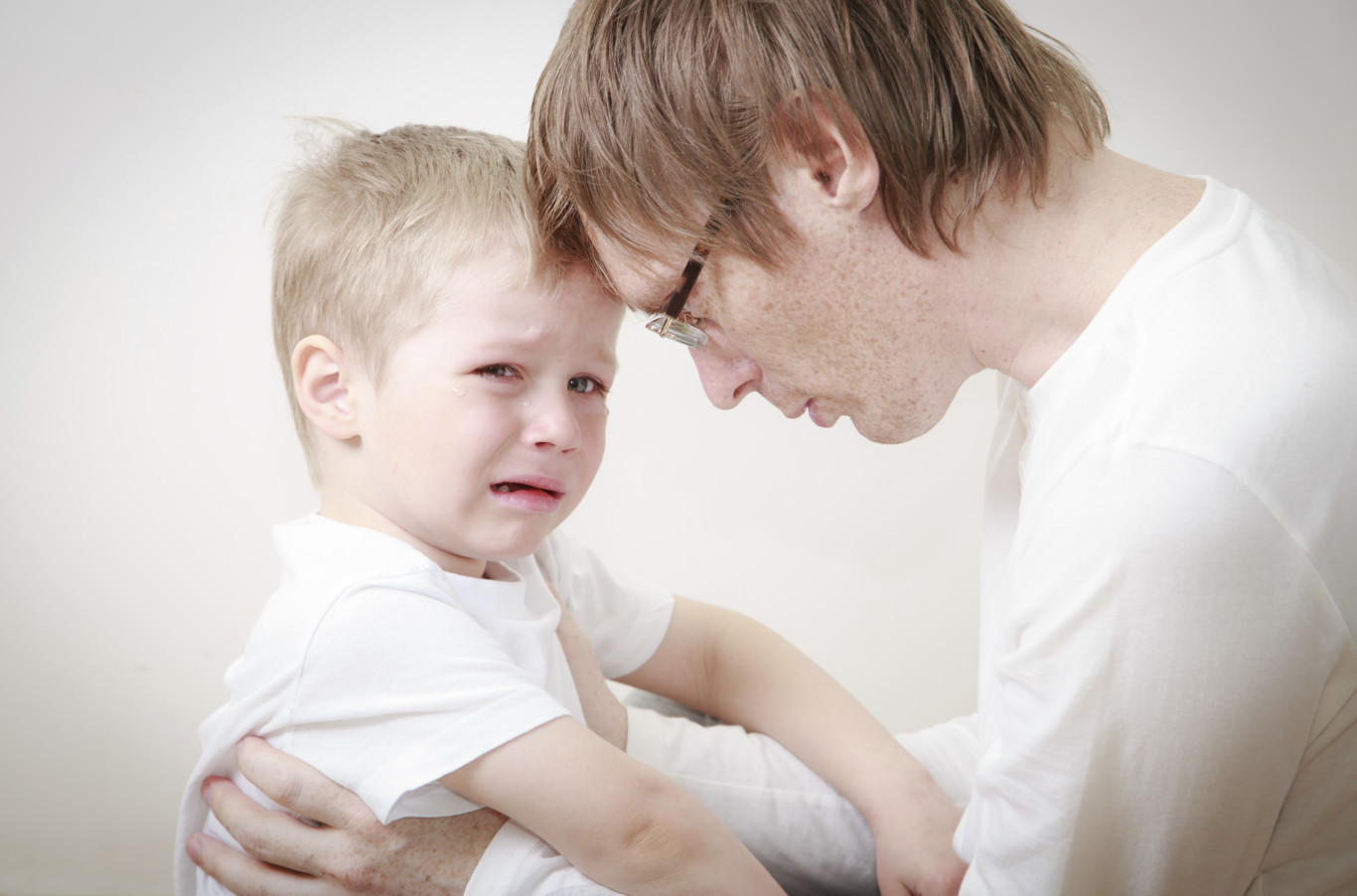 15 frases positivas que decirle a tu hijo cuando llora en lugar de "no llores"