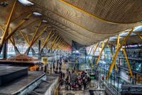 Dos agentes virtuales ayudan a los pasajeros de la T4 de Barajas