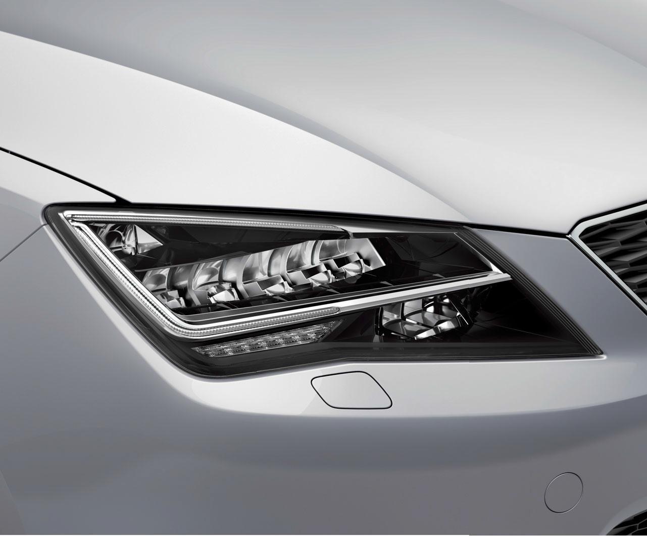 SEAT Toledo 2015 con LEDs (3/5)
