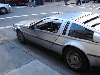 Un DeLorean en las calles de Nueva York