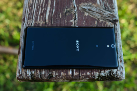 Sony Xperia C5 Dual Trasera 2