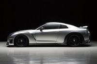 Wald International le mete mano al Nissan GT-R
