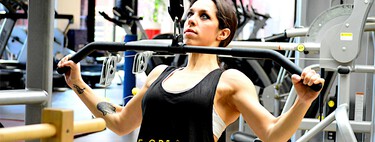 Soy entrenador personal y estoy cansado de ver estos errores de novato en el gimnasio. Lo que debes saber si vas por primera vez