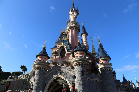 Lauratara Disneyland 2652760 1920