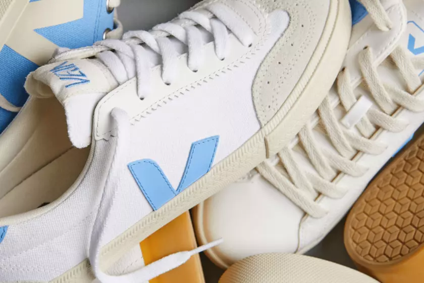 Outlet Veja