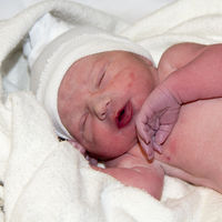 La vitamina K para el bebé nada más nacer: por qué es tan importante su administración preventiva