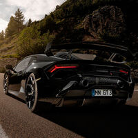 Salvaje pero con estilo: Novitec le hace un traje a medida al Lamborghini Huracán STO con extra de carbono