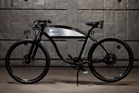 Derringer cambia gasolina por electricidad para sus bicicletas