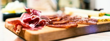 El manjar ibérico que no puede faltar en nuestra mesa a la hora del aperitivo: viene directamente desde Jabugo y no es jamón