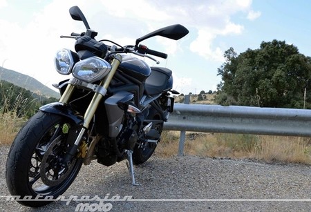 Triumph_Street_Triple