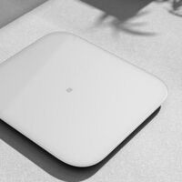 La báscula de Xiaomi que se conecta a tu móvil a precio de derribo en Fnac: llévate la Mi Smart Scale 2 por menos de 15 euros