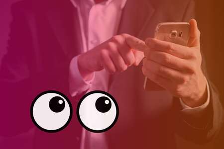 Si usas Tinder en wifis públicas tus ligues pueden quedar al descubierto de hackers por deficiencias en el cifrado