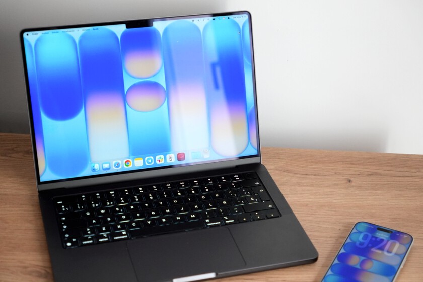 Dale un aire de MacBook Neo a tu Mac o iPhone: descarga aquí sus nuevos fondos de pantalla