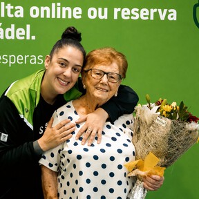 Isabel, la socia de honor de un gimnasio de Vigo que, a sus 103 años, sigue entrenando cada semana: "Es mi medicina"