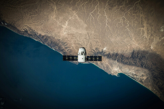 Elon Musk quiere resolver el problema energético de la IA en el espacio. El precio a pagar es quedarnos sin poder ver las estrellas