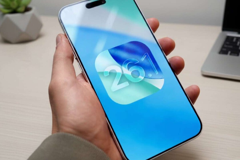 La de Apple es un no parar: hoy llega iOS 26.1 al iPhone y mañana podremos empezar a probar iOS 26.2