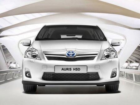 toyota_auris_hsd_4966_5.jpg
