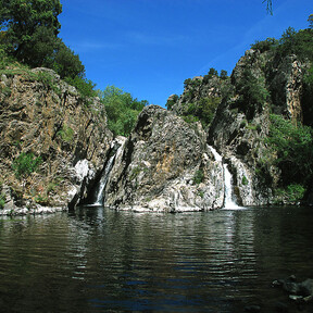 La ruta senderista, con cascadas y pozas, más fácil de Madrid para huir del calor 