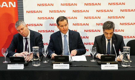 Nissan planea despedir a 600 trabajadores de la Zona Franca para asegurar la rentabilidad de la planta