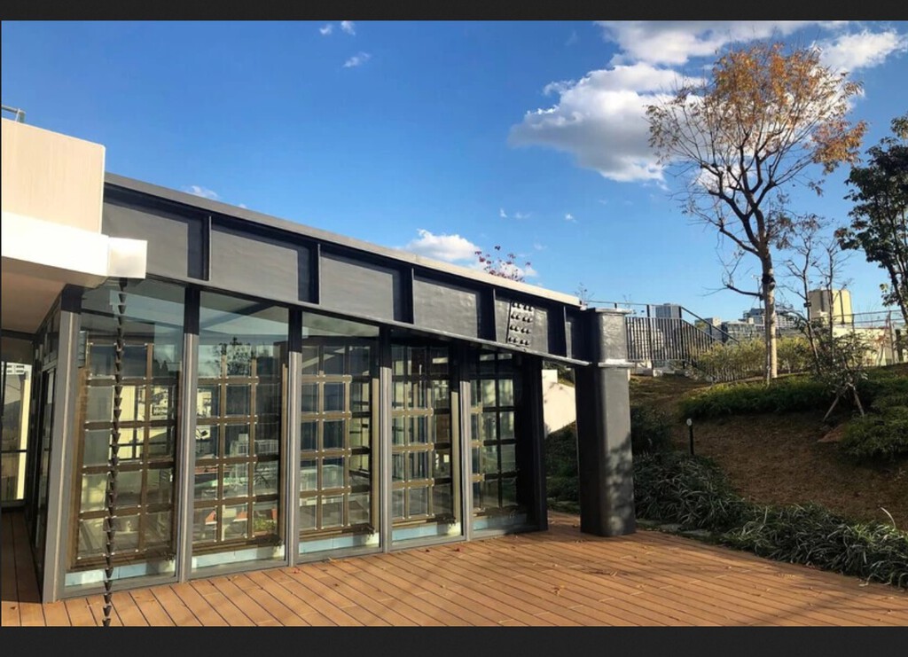 Los paneles solares transparentes tienen una ventaja inesperada si eres amante de las plantas: esto han descubierto los científicos 