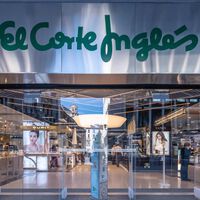 El Corte Inglés liquida la chaqueta impermeable de Columbia que vamos a necesitar durante todo el año y cuesta muy poco