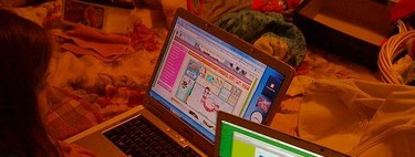 El uso del ordenador antes de dormir podría aumentar los casos de sonambulismo infantil 