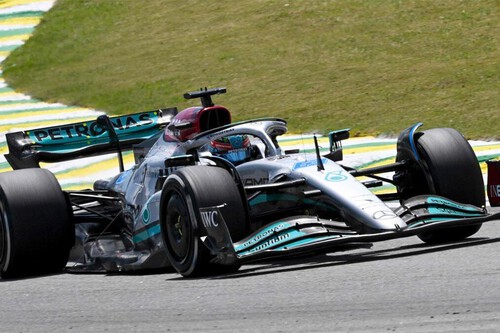 George Russell gana por primera vez en Fórmula 1, Carlos Sainz cata otro podio y Fernando Alonso remonta