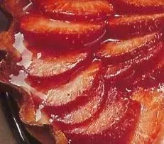 Tarta de fresas con crema