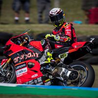 Álvaro Bautista se despidió a lo grande del WSBK: "Pensaron que estaba loco, pero hacían falta cojones" 