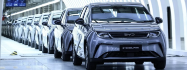 BYD le respira en la nuca a Ford: está a punto de vender más autos en el mundo y quitarle la sexta posición en el ranking global