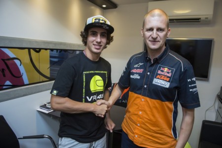 Niccolò Antonelli firma con el Red Bull KTM Ajo para 2017, donde seguirá Bo Bendsneyder