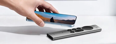 No es de Apple, pero lo parece: el nuevo mando de Xiaomi usa el NFC para compartir la pantalla del móvil con un toque 