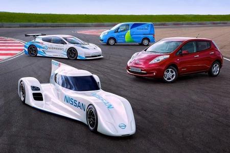 Nissan confirma la incorporación de más eléctricos y todos con recarga inalámbrica