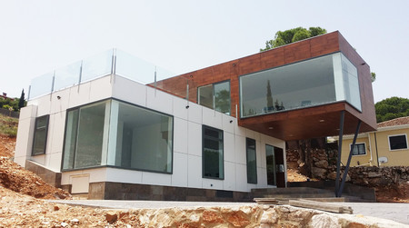 Casas prefabricadas con contenedores, una manera inteligente de reciclar los contenedores marítimos a muy bajo coste.