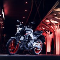 La nueva Yamaha MT-03 se vuelve aún más agresiva pero con los mismos 42 CV para el carnet A2